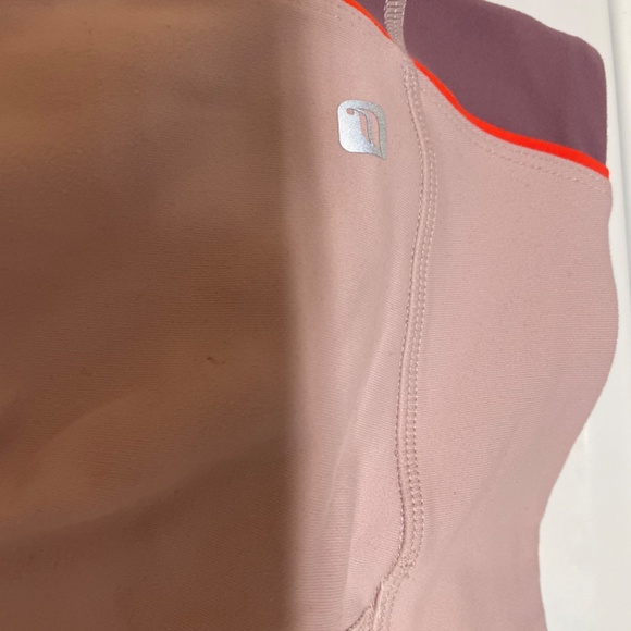 Fabletics Jessica 2 tone pink leggings size xs - Picture 8 of 12